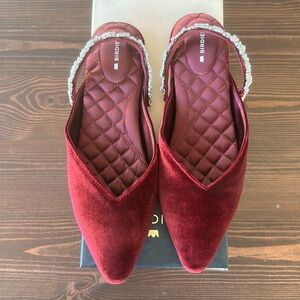 Birdies The Swan Wine Gem Bracelet Brand New Size 8